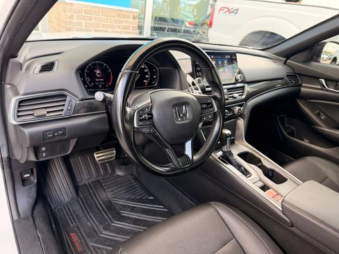 Used 2021 Honda Accord Sport image 16