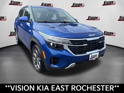 Certified 2024 Kia Seltos LX AWD/4WD image 3