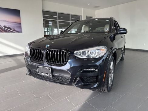 Used 2021 BMW X3 xDrive30i w/ M Sport Package image 3