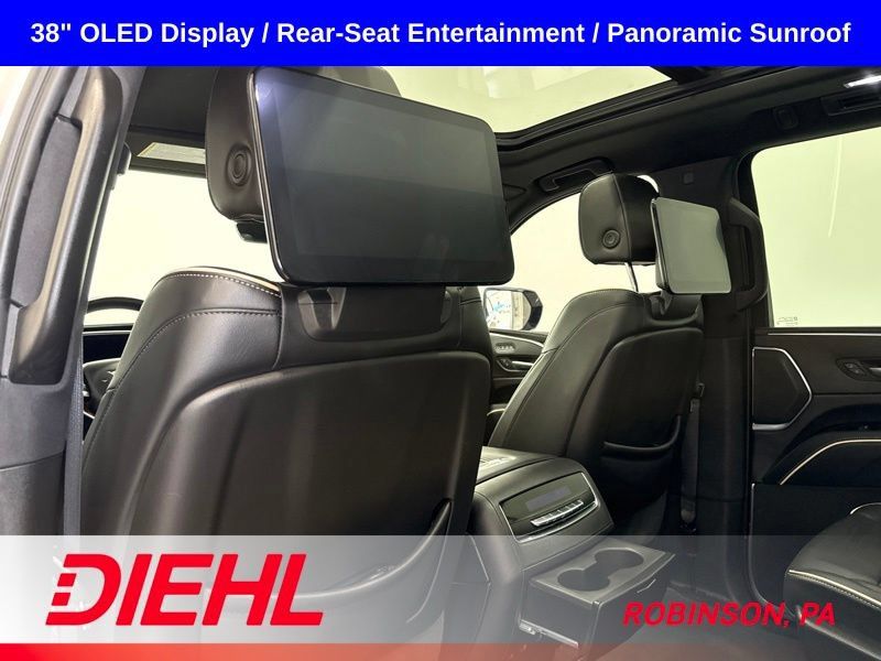 Used 2023 Cadillac Escalade ESV Premium Luxury AWD/4WD image 24