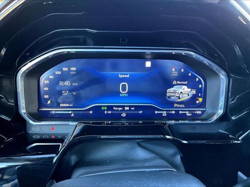 Used 2023 Chevrolet Silverado 1500 RST image 25