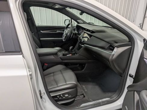 Used 2021 Cadillac XT5 Sportv w/ LPO, Floor Liner Package AWD/4WD image 29