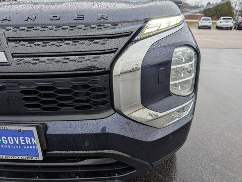 Used 2022 Mitsubishi Outlander SE AWD/4WD image 10