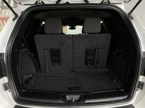 Used 2020 Dodge Durango SXT w/ 3rd Row Seating Group image 15