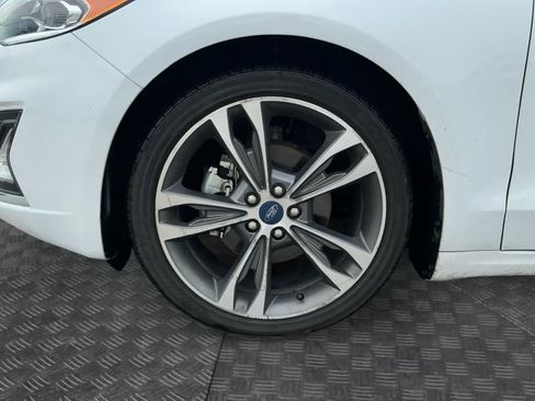 Used 2020 Ford Fusion Titanium AWD/4WD image 14