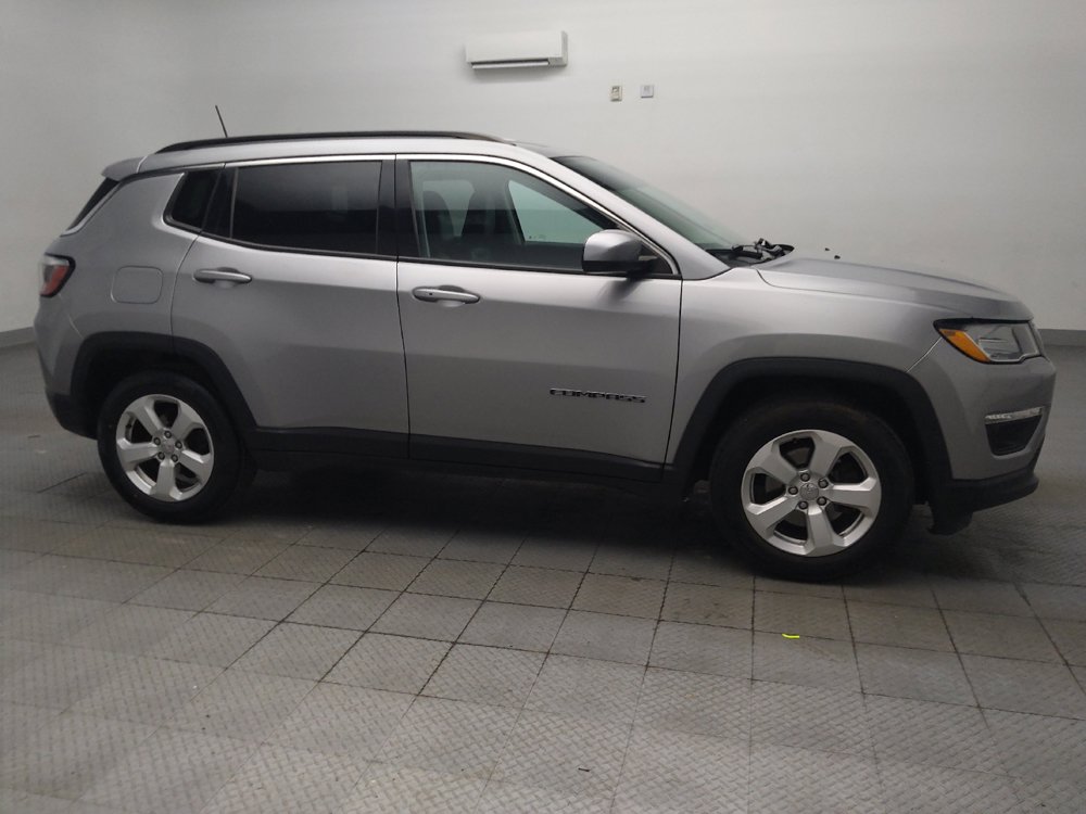 Used 2020 Jeep Compass Latitude FWD image 11