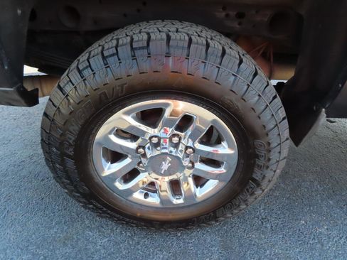 Used 2016 Chevrolet Silverado 2500 LTZ w/ Duramax Plus Package image 20