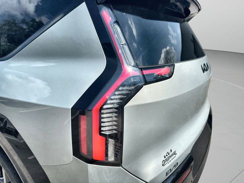 New 2026 Kia EV9 Land w/ Nightfall Edition Package image 7
