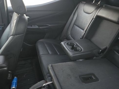 Used 2023 Chevrolet Bolt EUV LT w/ Convenience Package image 8