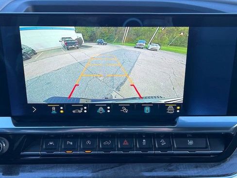 Certified 2022 Chevrolet Silverado 1500 LTZ image 33