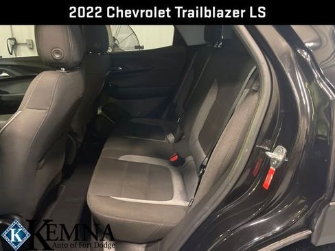 Used 2022 Chevrolet TrailBlazer LS image 24
