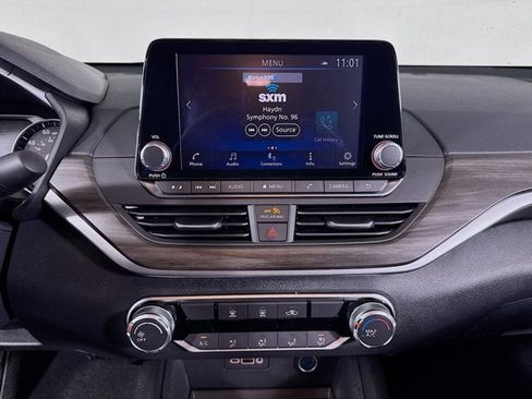 New 2026 Nissan Altima 2.5 SV FWD image 12