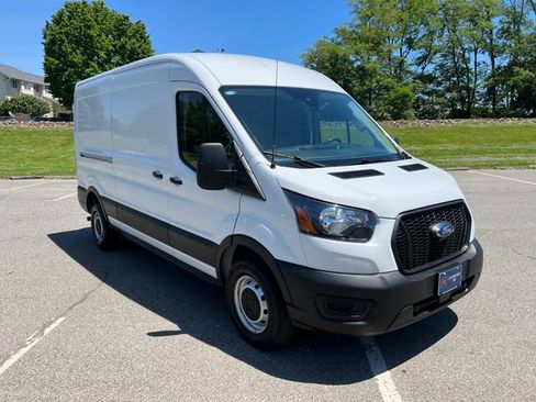 Used 2025 Ford Transit 250 148 Medium Roof RWD image 1