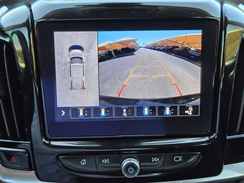 Used 2020 Chevrolet Traverse Premier w/ Redline Edition FWD image 17