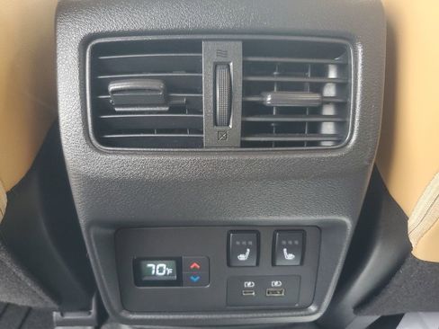 Used 2023 Nissan Rogue Platinum w/ Platinum Premium Package AWD/4WD image 14