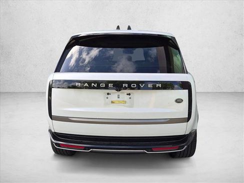 Used 2023 Land Rover Range Rover SE AWD/4WD image 6