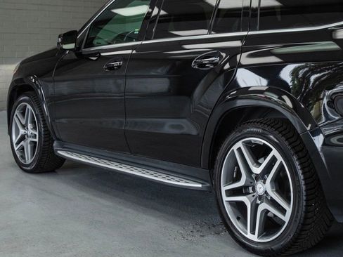 Used 2018 Mercedes-Benz GLS 550 4MATIC image 38