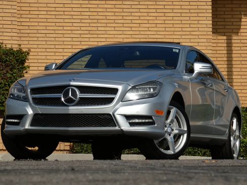 Used 2014 Mercedes-Benz CLS 550 image 2