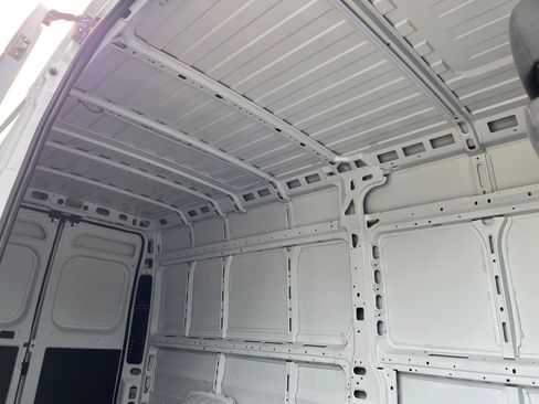 Used 2025 RAM ProMaster 3500 w/ Power Group FWD image 16