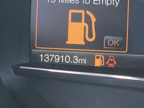 Used 2018 Ford Explorer Limited FWD image 32