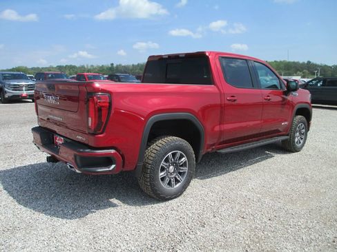 New 2026 GMC Sierra 1500 AT4 w/ AT4 Premium Package AWD/4WD image 4