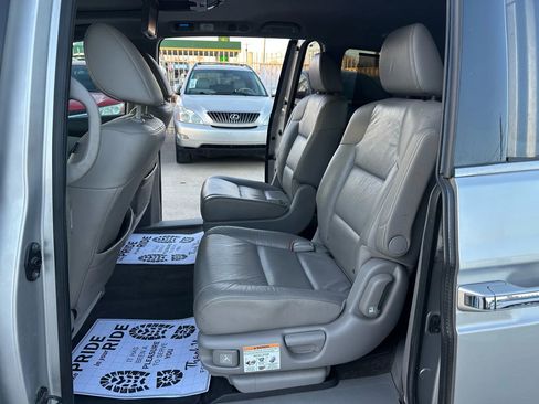 Used 2011 Honda Odyssey Touring image 22