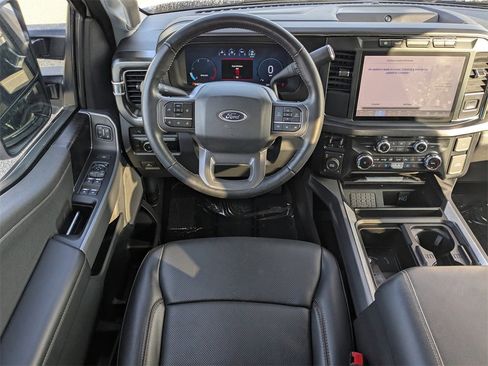 Used 2024 Ford F250 Lariat w/ Chrome Package image 17