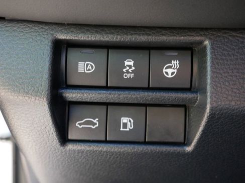 Used 2022 Toyota Avalon Touring FWD image 16