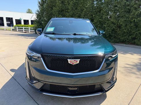 Used 2024 Cadillac XT6 Sport w/ Technology Package AWD/4WD image 6