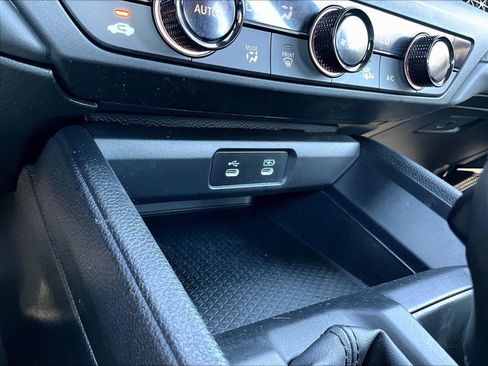 Used 2024 Honda Accord EX image 15