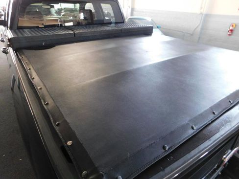 Used 2016 GMC Sierra 1500 SLE w/ SLE Value Package image 9