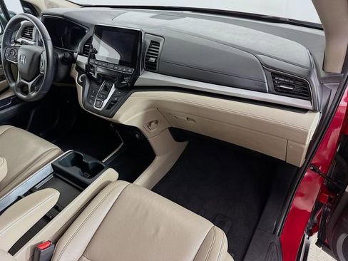 Certified 2024 Honda Odyssey EX-L image 34
