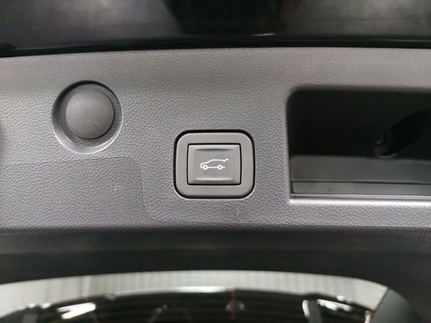New 2026 GMC Terrain AT4 w/ Technology Package II image 13