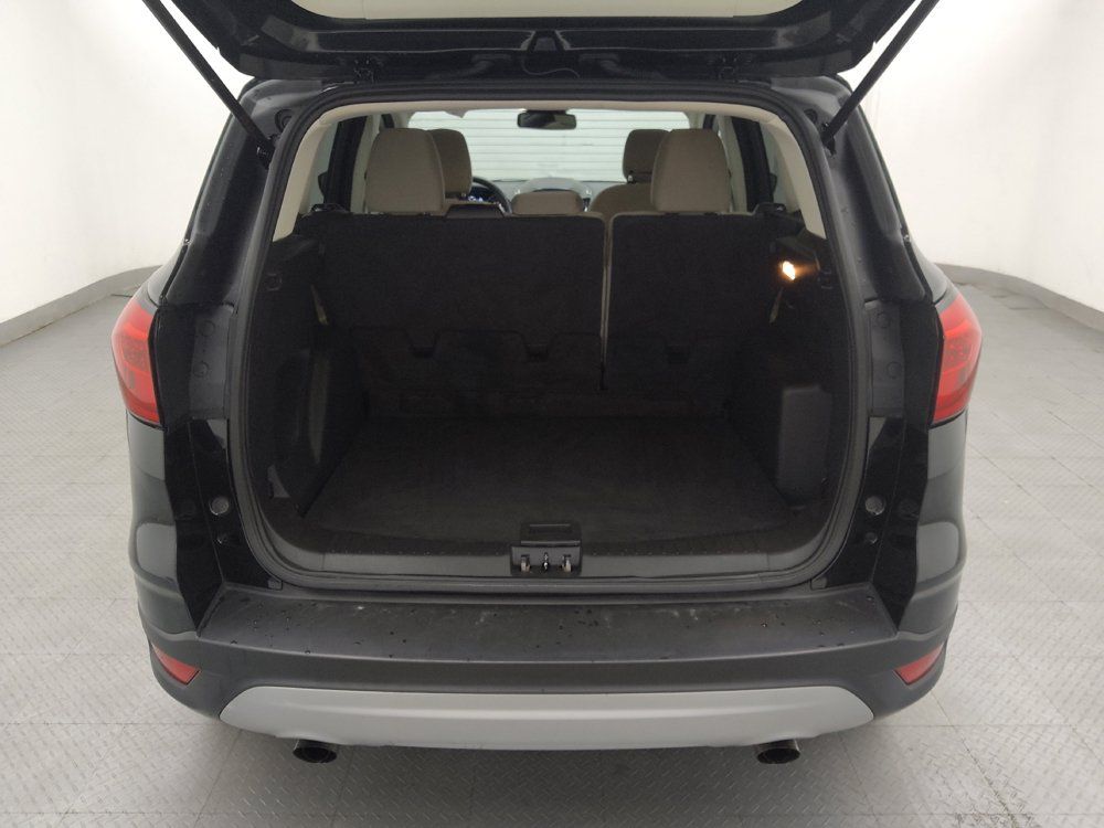 Used 2019 Ford Escape SE FWD image 29