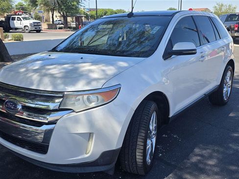 Used 2012 Ford Edge Limited FWD image 17