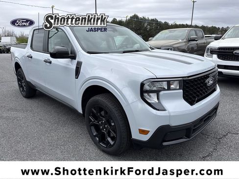 New 2026 Ford Maverick XLT w/ XLT Luxury Package AWD/4WD image 1