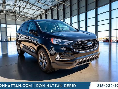 Used 2024 Ford Edge SEL w/ Sport Appearance Package AWD/4WD image 32