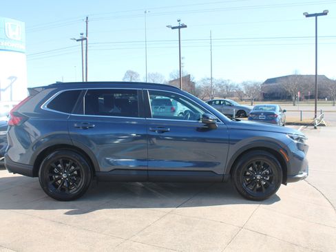 Used 2025 Honda CR-V Sport-L image 4