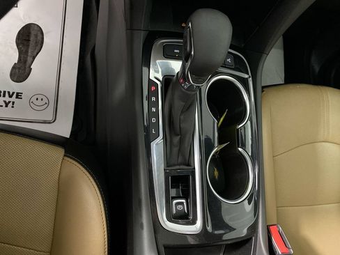 Certified 2022 Chevrolet Equinox Premier AWD/4WD image 19