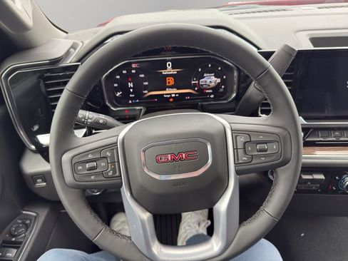 New 2026 GMC Sierra 1500 Elevation image 35