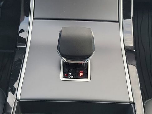 New 2026 Land Rover Range Rover Evoque S image 20