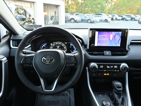 Used 2023 Toyota RAV4 XLE w/ XLE Grade Weather Package image 21