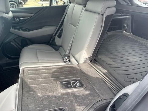Used 2020 Subaru Outback Limited AWD/4WD image 29