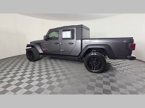 Used 2023 Jeep Gladiator Sport AWD/4WD image 46