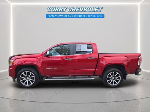Used 2021 GMC Canyon Denali image 7