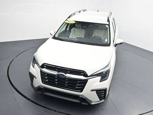 Used 2023 Subaru Ascent Limited AWD/4WD image 26
