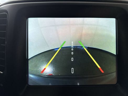 Used 2019 Jeep Compass Latitude image 21