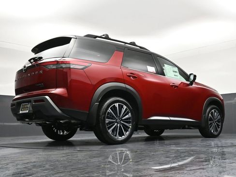 New 2026 Nissan Pathfinder Platinum image 34