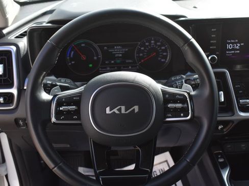 Used 2024 Kia Sorento EX image 21