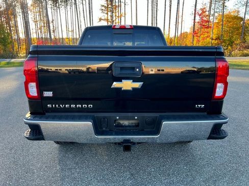 Used 2017 Chevrolet Silverado 1500 LTZ w/ Sport Package image 5